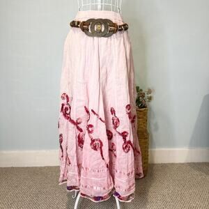 Stunning vintage Y2K tiered pink embroidered fairy prairie peasant skirt